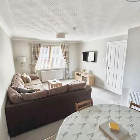 Cosy At Camden, Entire Bungalow Evanton Exterior foto